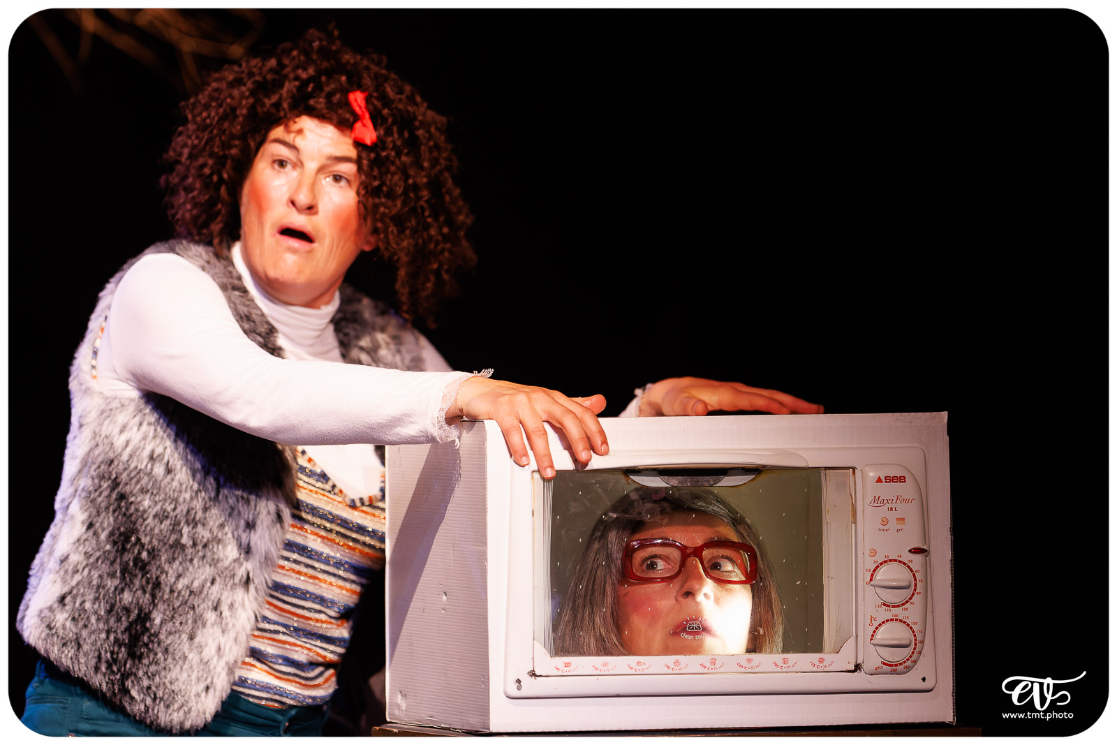 ON VOUS RACONTE DES HISTOIRES (CIE DU DÉTOUR)